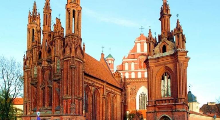 Cozy Apartment in Gothic style house in the Heart of the Old Town in Vilnius