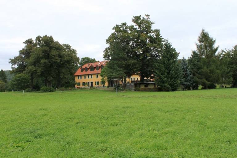 Vacation home with garden — photo 5