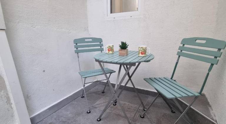Holiday apartment | Next to Russian Orthodox Cathedral — photo 4