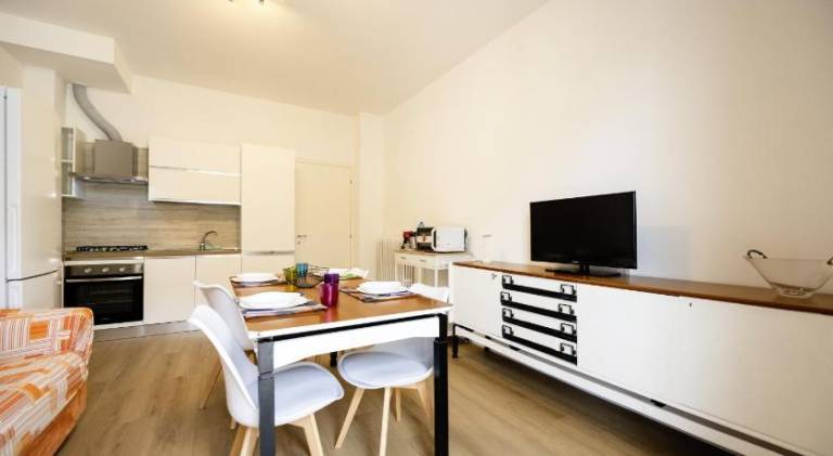 Holiday apartment with patio — photo 3