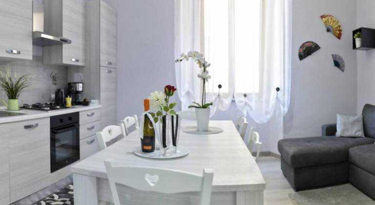 Rental apartment with 2 rooms for 6 persons — photo 3