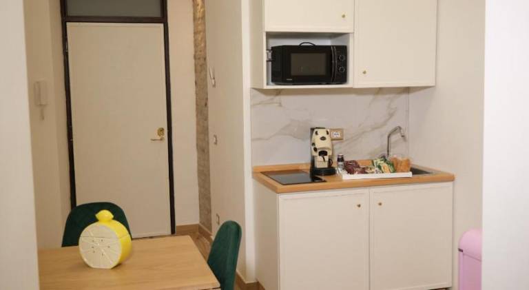 Pleasant holiday apartment | Next to Naples Cathedral | Pets are welcome — photo 5