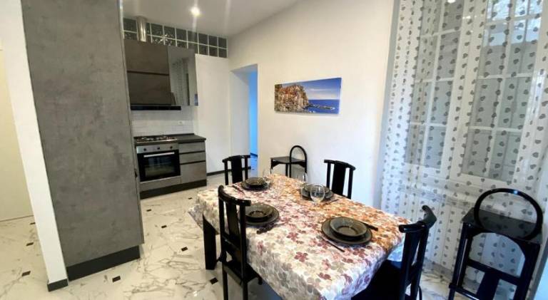Rental apartment with patio — photo 4