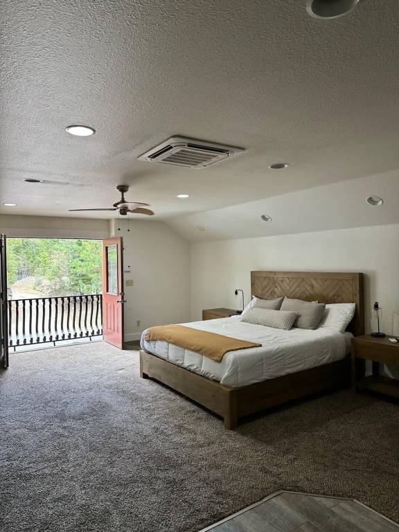 Family-oriented big house | Dogs allowed — photo 2