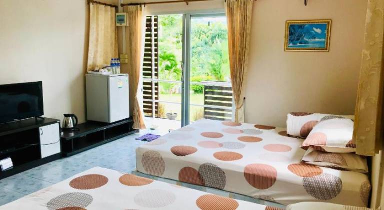 Thanorm Rak Resort — photo 2