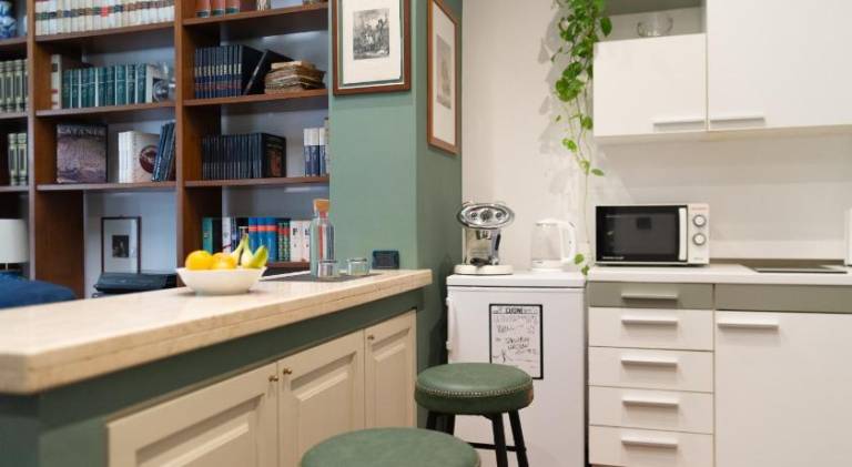 Apartment with patio | Good for workation — photo 4
