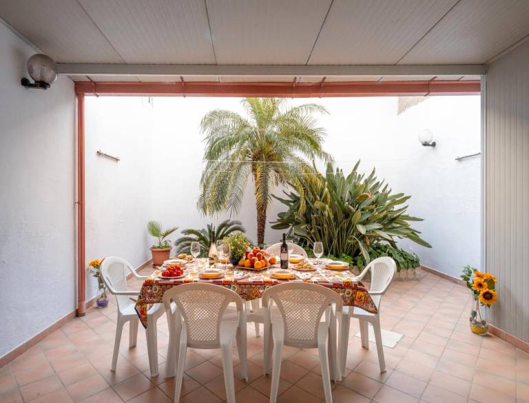 Vacation home with garden, barbecue & terrace | Sea view — photo 4