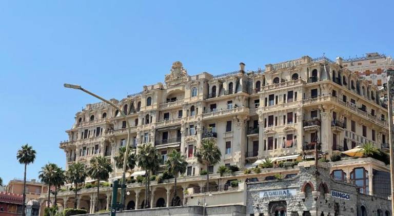 Apartment | Next to Royal Palace | Pet-friendly in Genoa