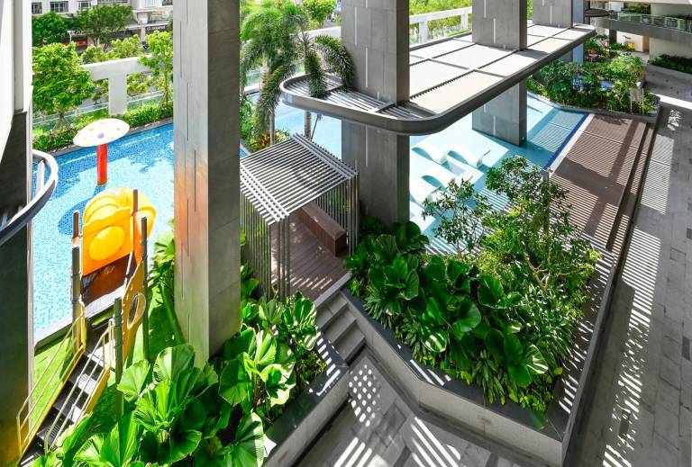 Pleasant serviced apartment with patio, pool & garden | Suitable for remote work | Dogs allowed — photo 5