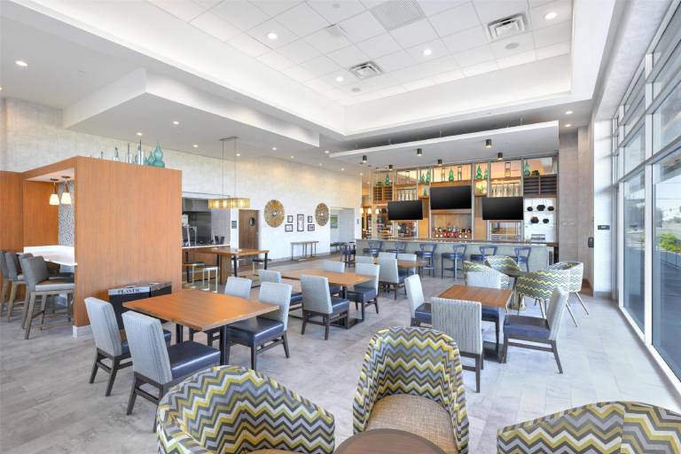 Hilton Garden Inn Fremont Milpitas — photo 4
