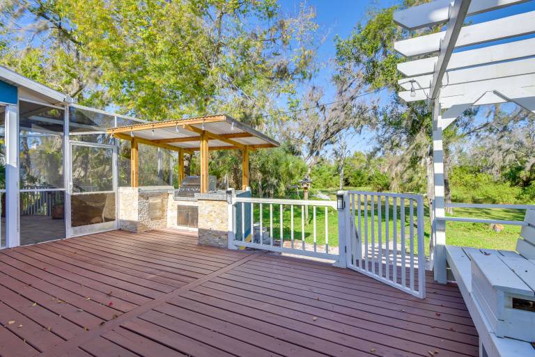 Outdoor Kitchen & Gaming Garage: Bradenton Retreat — photo 3