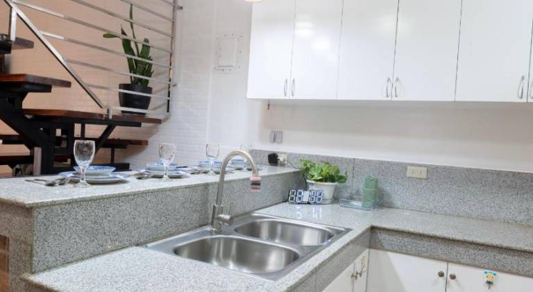 Strata Homes- Luxurious 2- Storey Townhouse — photo 4