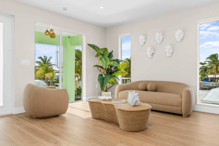 Child-friendly beautiful villa with fast internet, yard & grill | Sea view | Close to the beach | Dogs allowed — photo 2