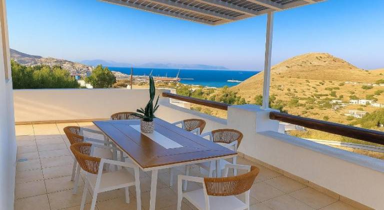 SunShine House in Syros