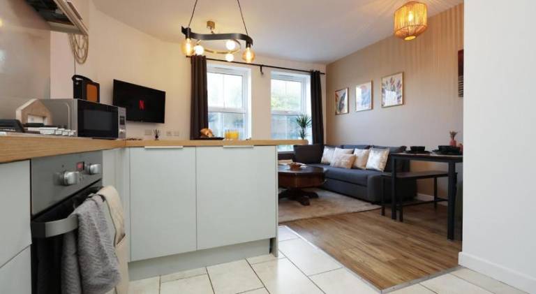 Apartment with 2 rooms for 6 persons — photo 3