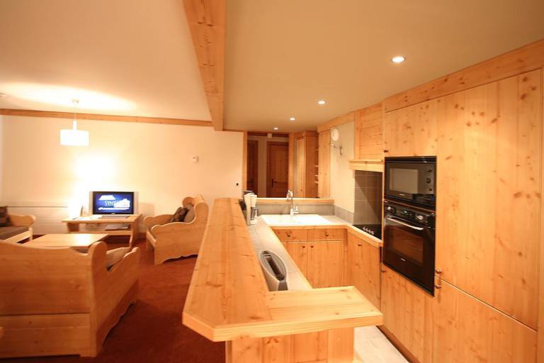 50m from shops, terrace, balcony, parking, tv, ski locker, 62m², Les 2 Alpes — photo 2