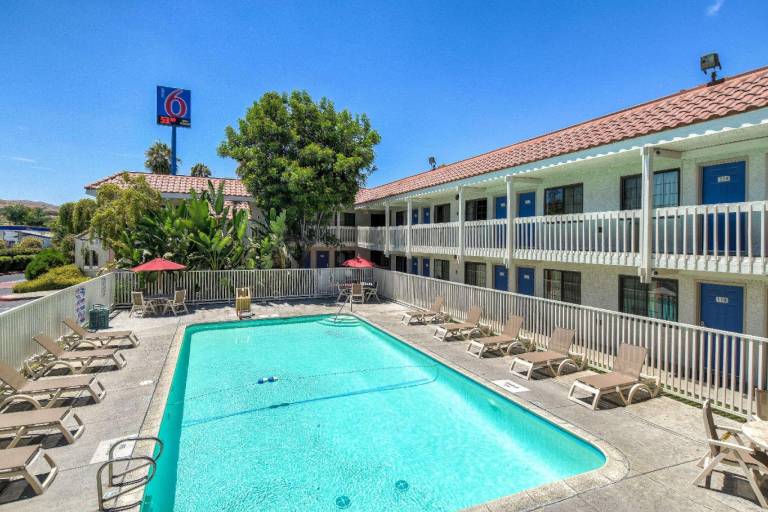 Motel 6 Pomona, CA - Los Angeles — photo 5