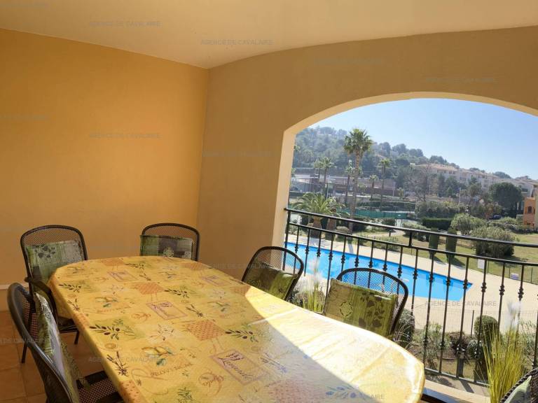 3BR Apartment with Pool, Tennis, Near Beach, AC, WiFi, Parking — photo 3