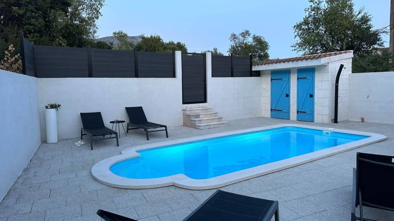 Fully equipped villa with yard, private pool & grill | Pets are welcome in Dubrovnik