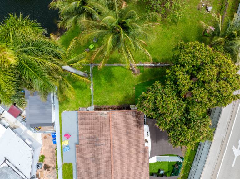 Family-friendly house with patio, garden & grill | Garden view | Pets are welcome — photo 2
