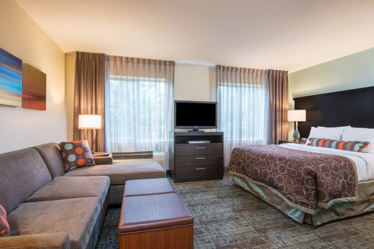 Studio flat  Lower Macungie Township