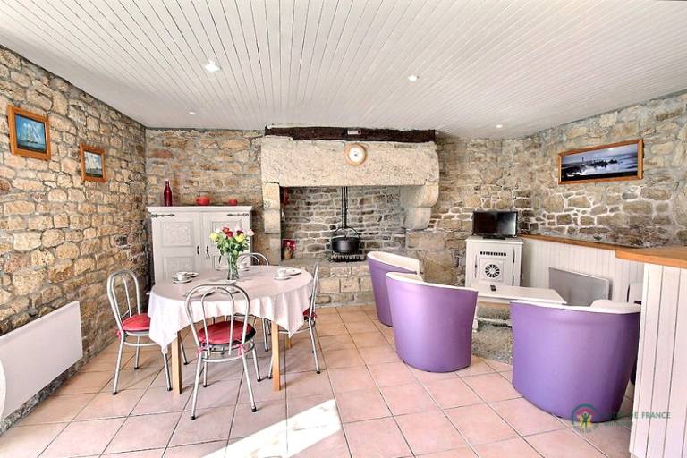 Gite with yard & patio | Pets are welcome — photo 5