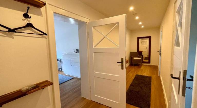 Apartment with 2 rooms for 4 persons — photo 3