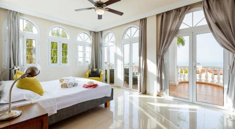 VILLA OCEAN PALM, HEATED Pool! — photo 2
