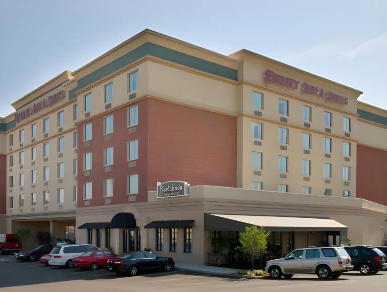 Drury Inn & Suites St. Louis near Forest Park in St. Louis, MO