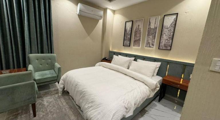 Shelton Boulevard Hotel Lahore in Lahore