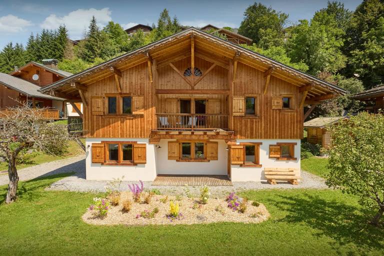 Samoëns chalet for 12 near village centre - OVO Network — photo 4