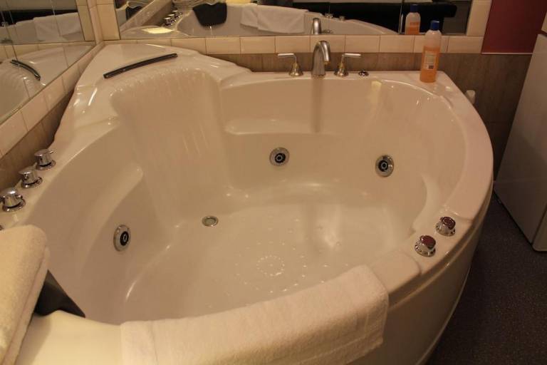 Ritz Inn Niagara — photo 5