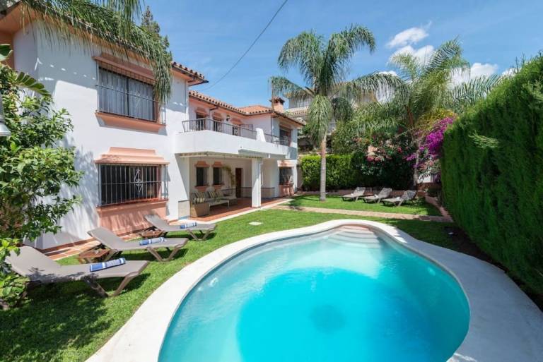 Villa Marbella Center