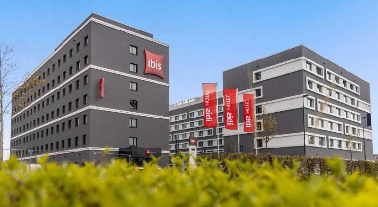 Ibis Duesseldorf Airport in Düsseldorf