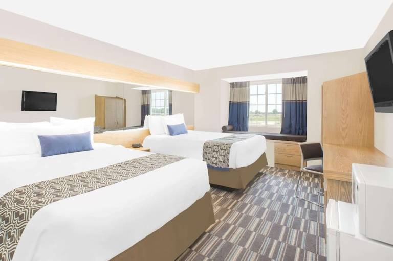 Microtel Inn & Suites by Wyndham Ames