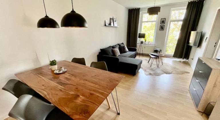 Rental apartment with 2 rooms for 6 persons in Leipzig