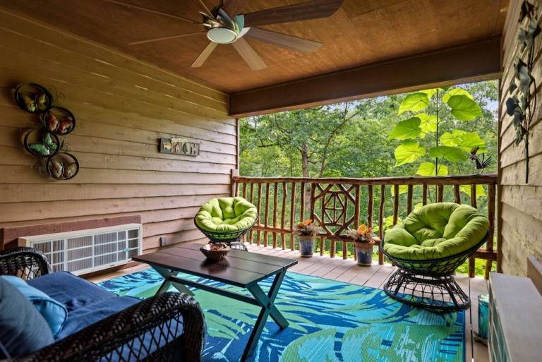 Cabin Eureka Springs