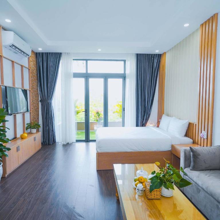 Apartment with hot tub | Perfect for remote work — photo 2