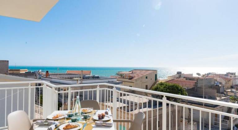 Holiday apartment with terrace | Close to the beach | Dogs allowed — photo 3