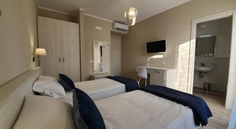 Oikia Rooms — photo 2