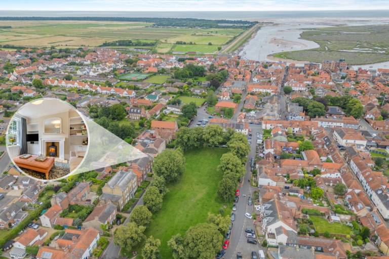 Fully equipped nice cottage with garden & terrace | Dogs allowed in Wells-next-the-Sea