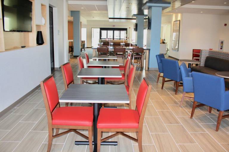 Holiday Inn Express & Suites - Kirksville - University Area By IHG — photo 4