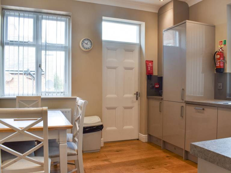 Family-friendly beautiful apartment with hot tub | River view | Beach nearby | Pet-friendly — photo 4