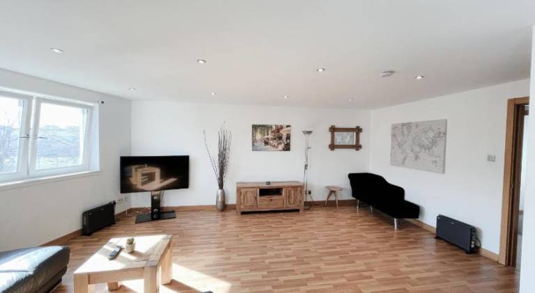 Apartment | Next to the beach | Pets are welcome in Edinburgh