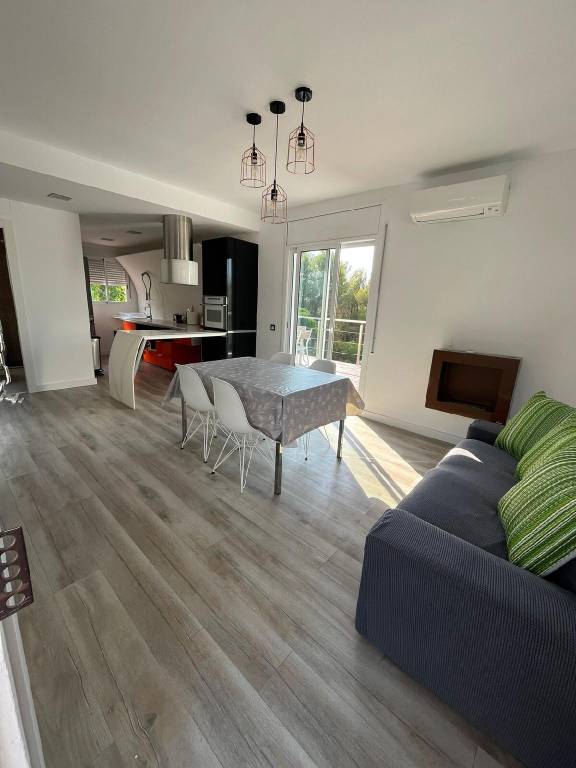 Independent villa with a swimming pool and views, — photo 2