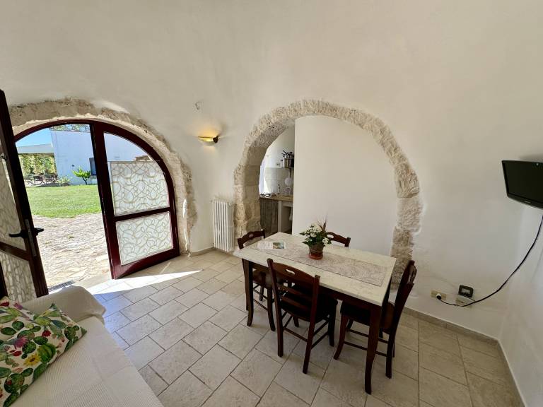 Masseria Ferri: Trullo - Suite Basilico - 3