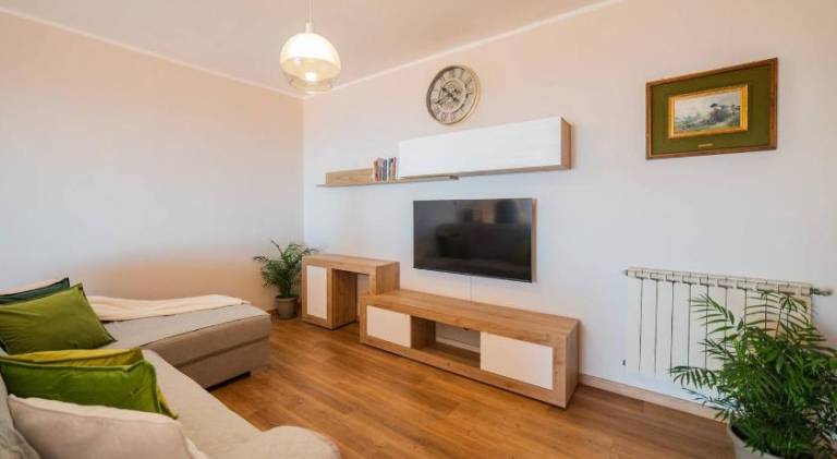 Holiday apartment with 3 rooms for 6 persons — photo 2