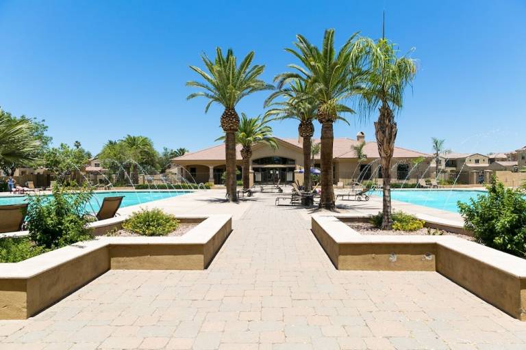 House  Dobson Ranch