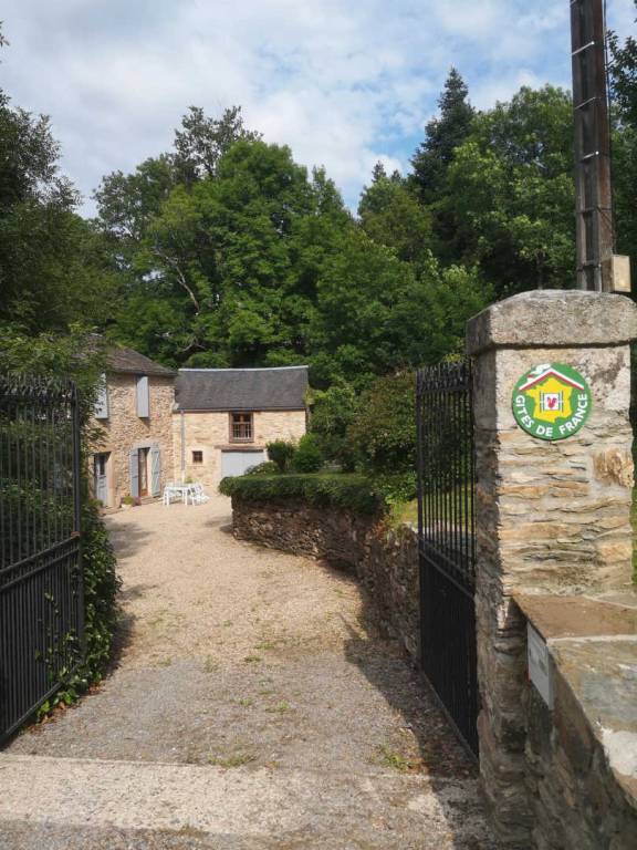 Presbytère St Michel de Léon — photo 2