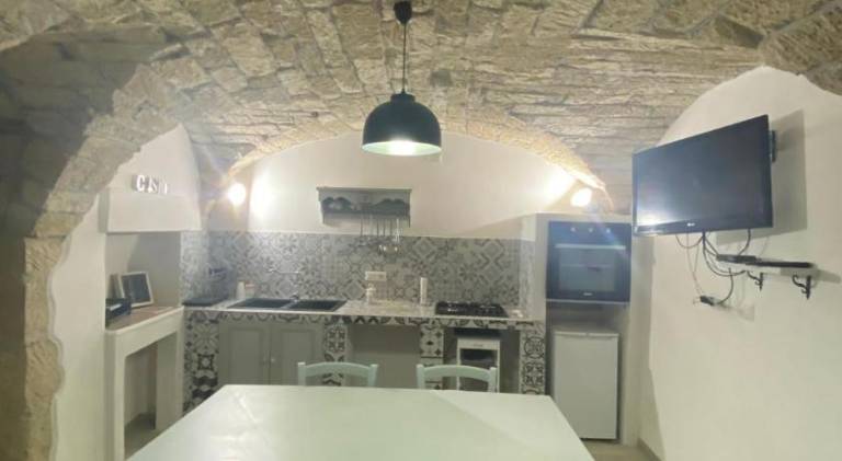 Vacation home with hot tub | Pets allowed in Oristano